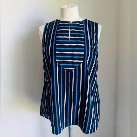 Tommy Hilfiger Sleeveless Stipped Blouse - Picture 3 of 11